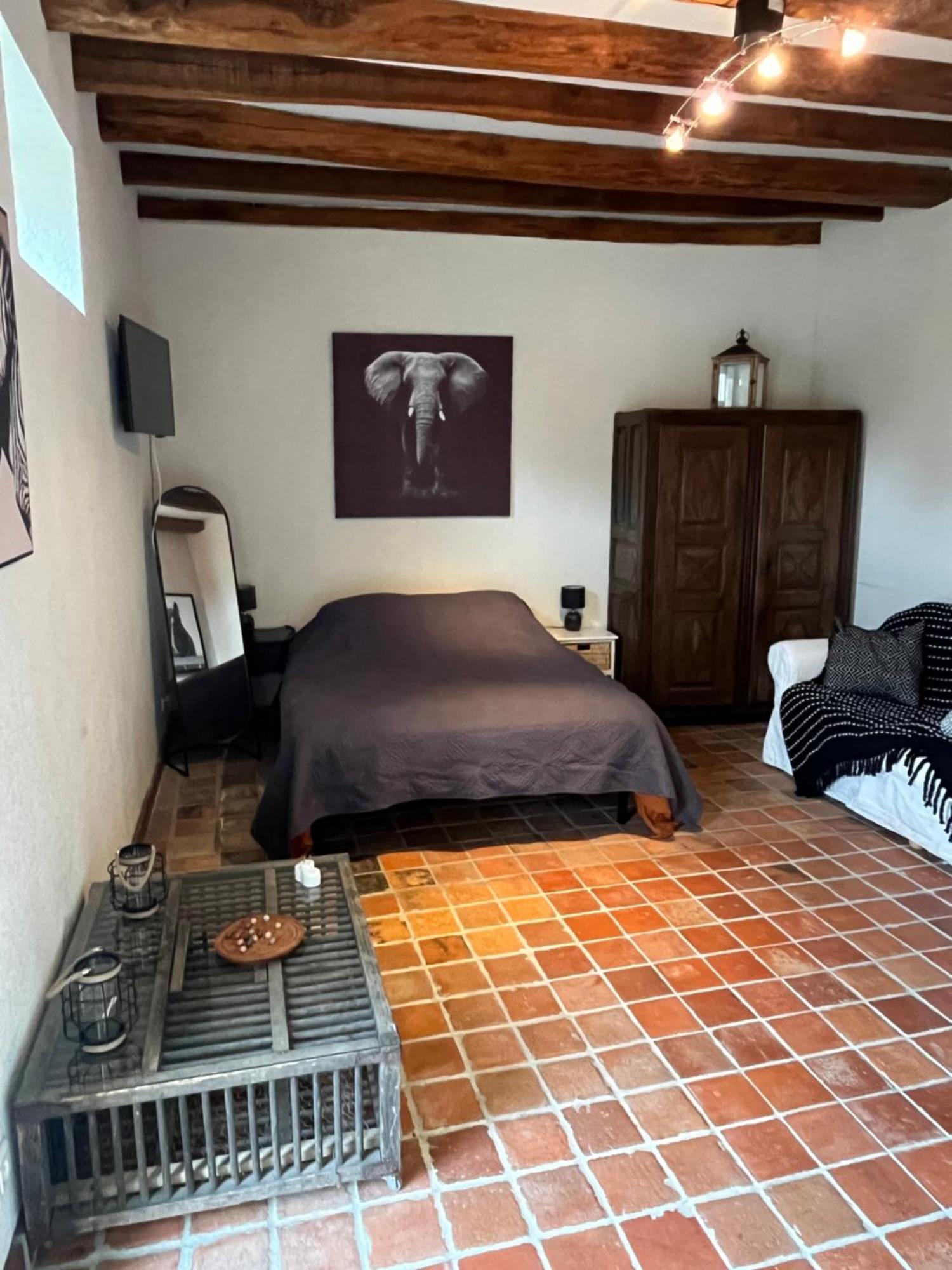 Bed and Breakfast Les Ecuries Recloses Exterior foto